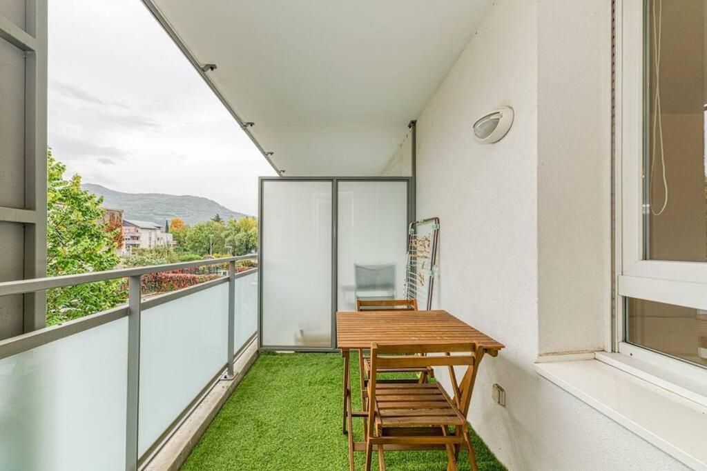 Bel Appartement-Garage Prive-Balcon-Wifi Fibre Rhut Exterior foto